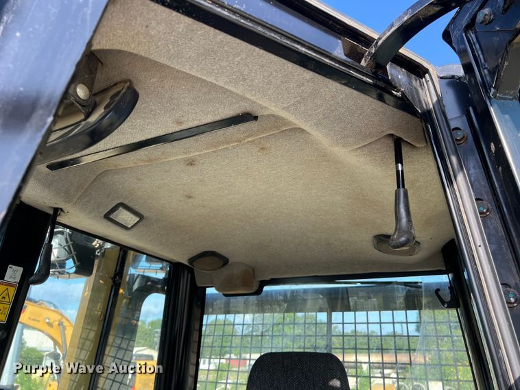 image for item DO2466 2017 Caterpillar D6N LGP dozer