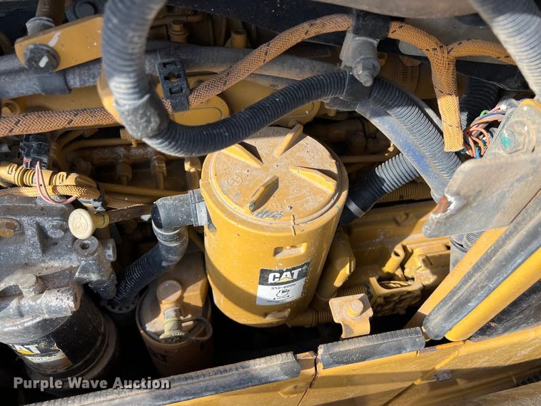 image for item DO2466 2017 Caterpillar D6N LGP dozer