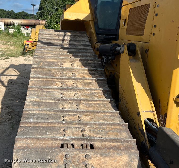 image for item DO2466 2017 Caterpillar D6N LGP dozer