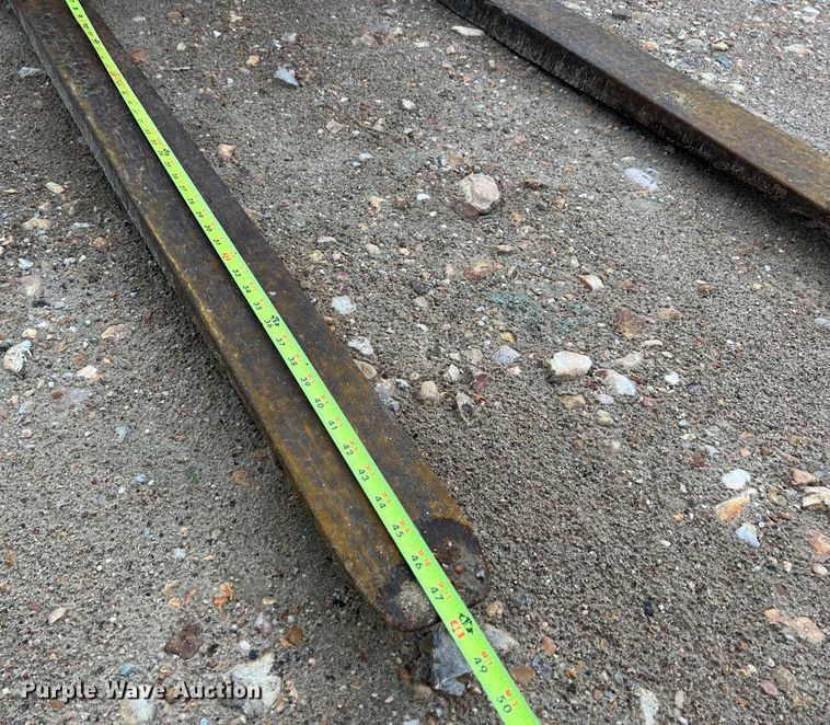 image for item DO2468 2003 Caterpillar TH460B telehandler