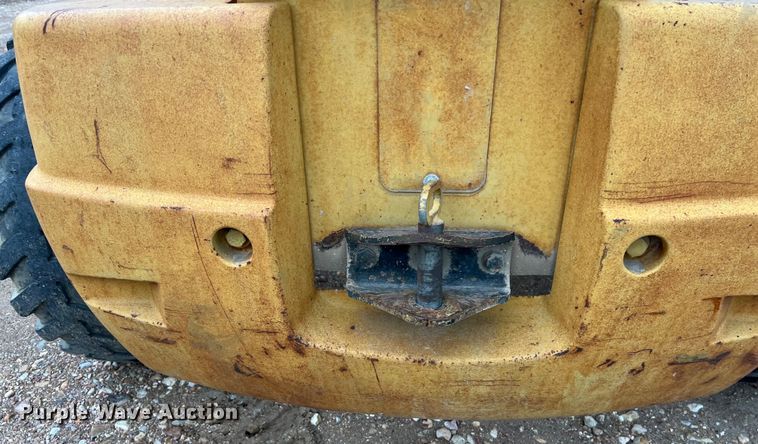 image for item DO2468 2003 Caterpillar TH460B telehandler