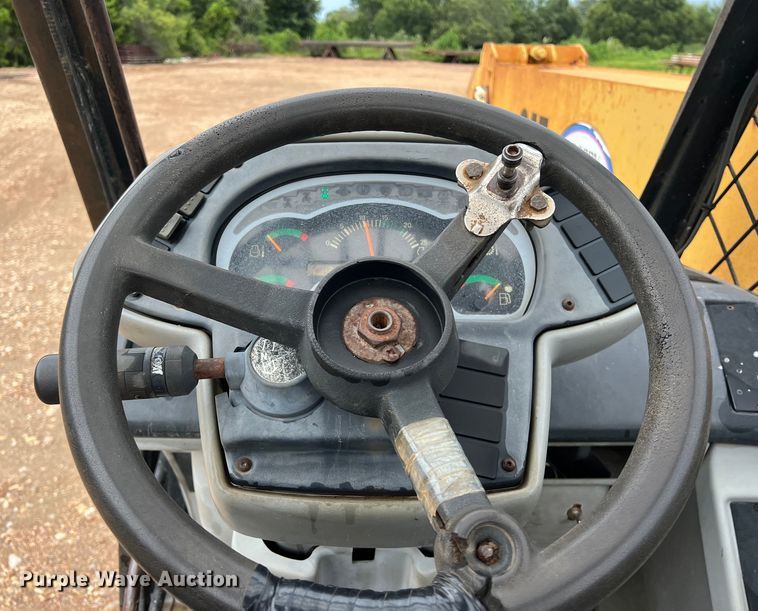 image for item DO2468 2003 Caterpillar TH460B telehandler