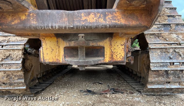 image for item DO2469 1996 Caterpillar D4H XL dozer