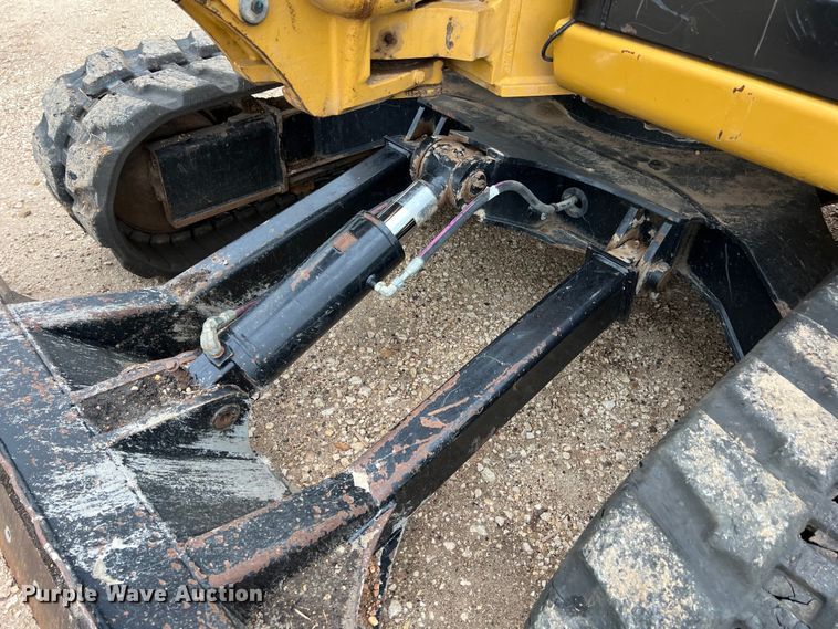 image for item DO2471 2014 Caterpillar 308E2 CR mini excavator