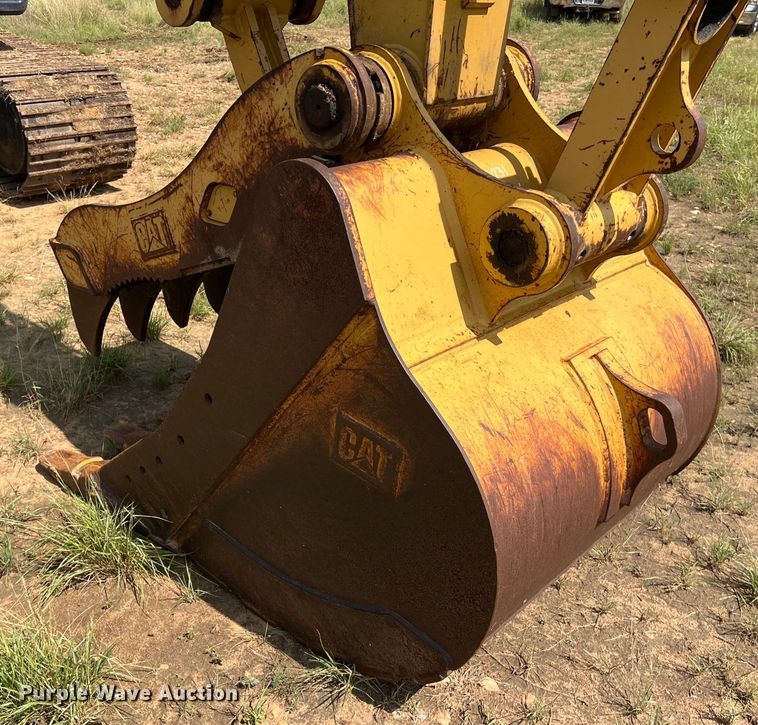image for item DO2482 2014 Caterpillar 320E LRR excavator