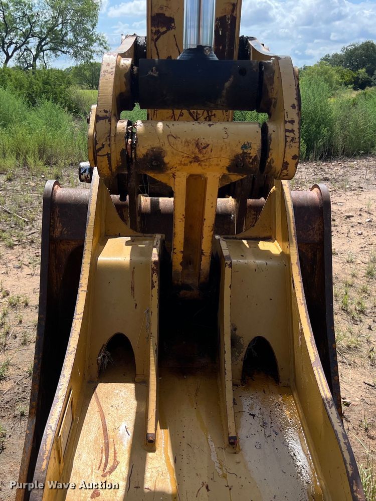 image for item DO2482 2014 Caterpillar 320E LRR excavator