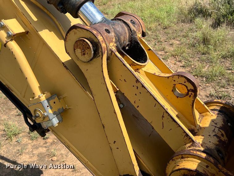 image for item DO2482 2014 Caterpillar 320E LRR excavator