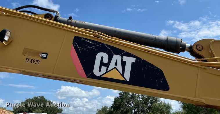 image for item DO2482 2014 Caterpillar 320E LRR excavator