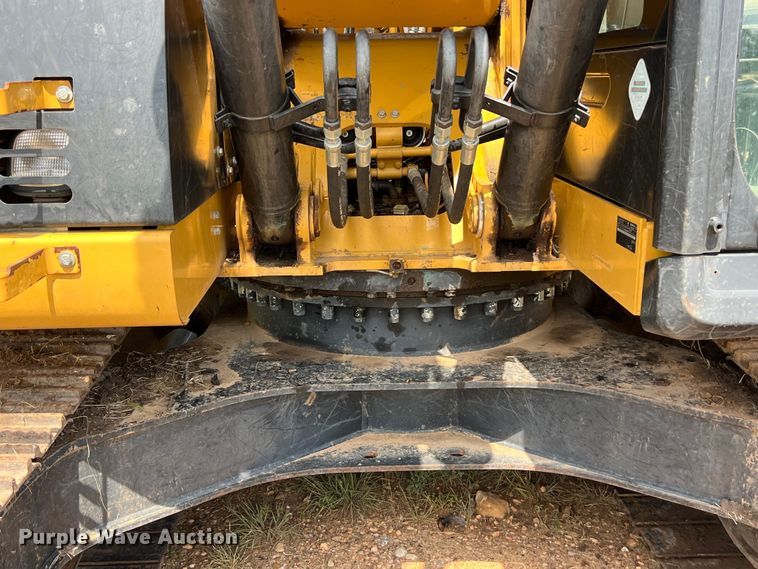 image for item DO2482 2014 Caterpillar 320E LRR excavator