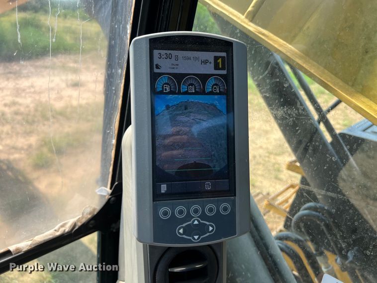 image for item DO2482 2014 Caterpillar 320E LRR excavator