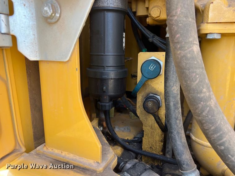 image for item DO2482 2014 Caterpillar 320E LRR excavator