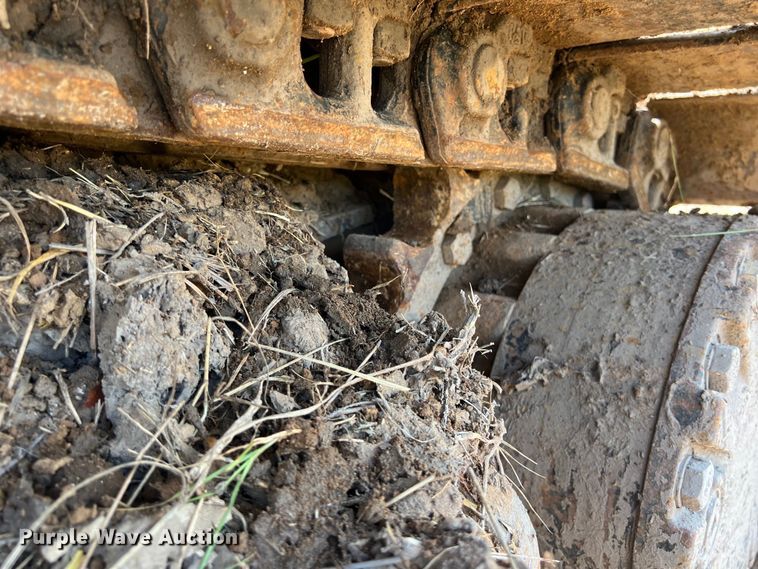 image for item DO2482 2014 Caterpillar 320E LRR excavator