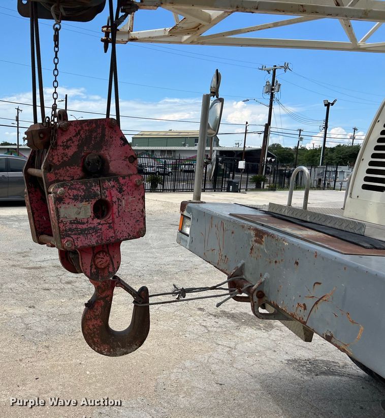 image for item DO2485 2001 Terex T340 crane