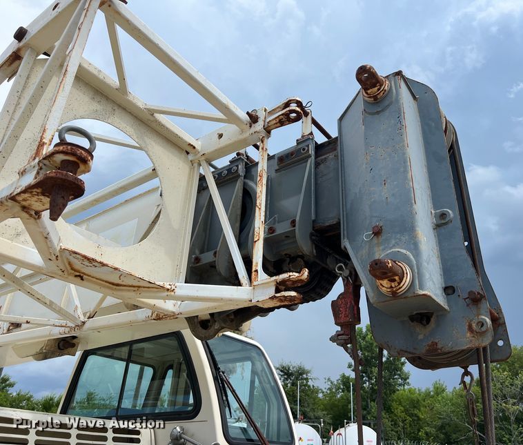 image for item DO2485 2001 Terex T340 crane