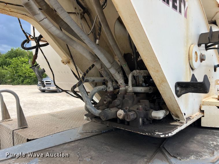 image for item DO2485 2001 Terex T340 crane