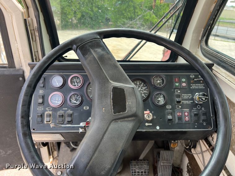 image for item DO2485 2001 Terex T340 crane