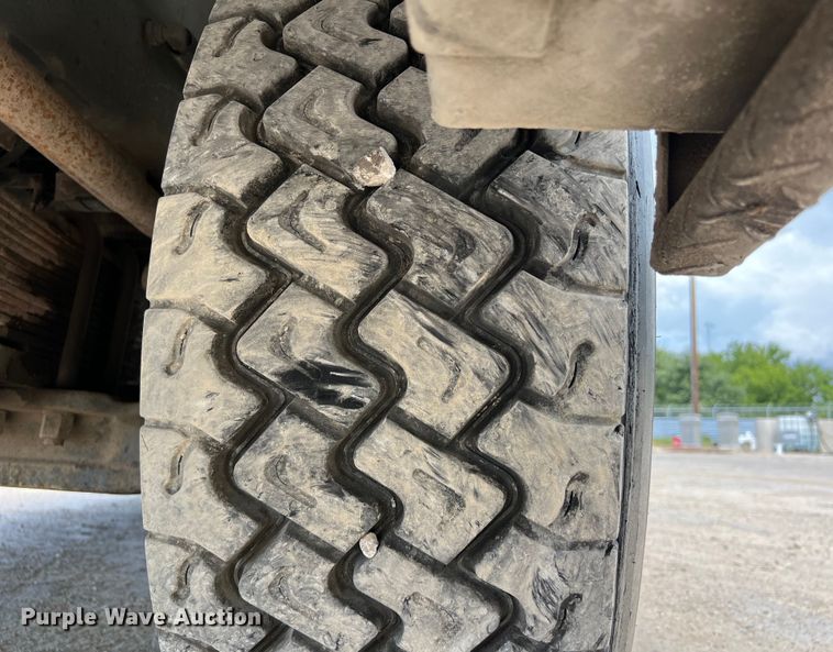 image for item DO2485 2001 Terex T340 crane