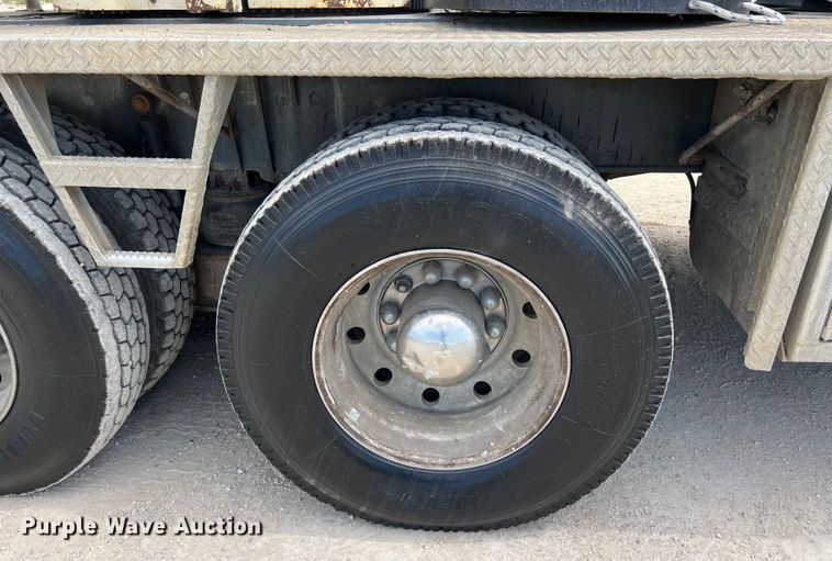 image for item DO2485 2001 Terex T340 crane