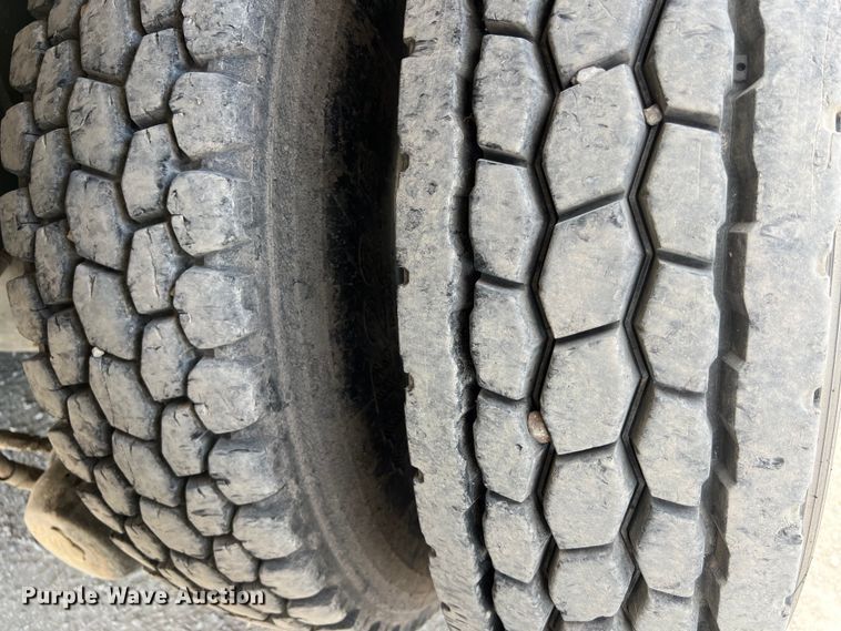 image for item DO2485 2001 Terex T340 crane