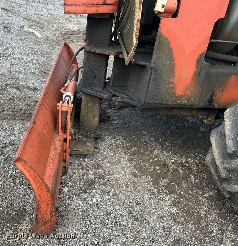 image for item DO6571 Ditch Witch R65 trencher