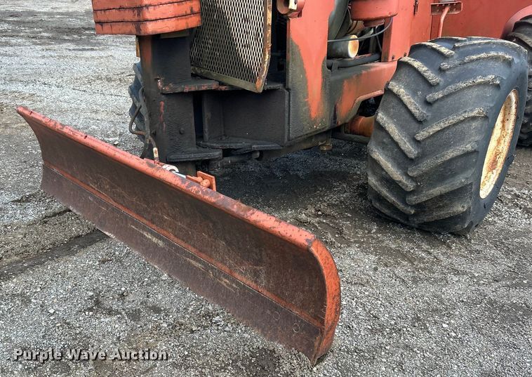 image for item DO6571 Ditch Witch R65 trencher