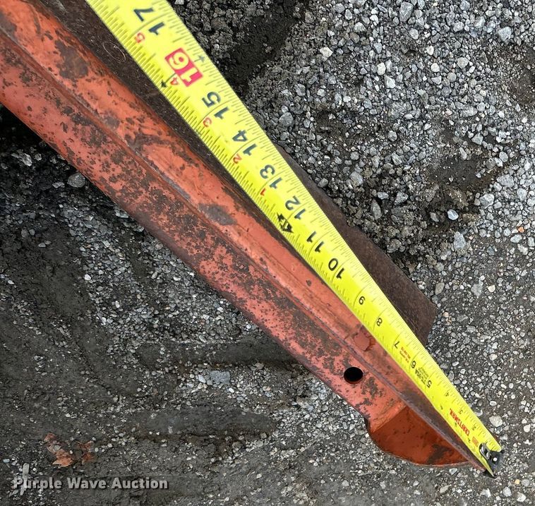 image for item DO6571 Ditch Witch R65 trencher