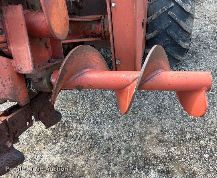image for item DO6571 Ditch Witch R65 trencher
