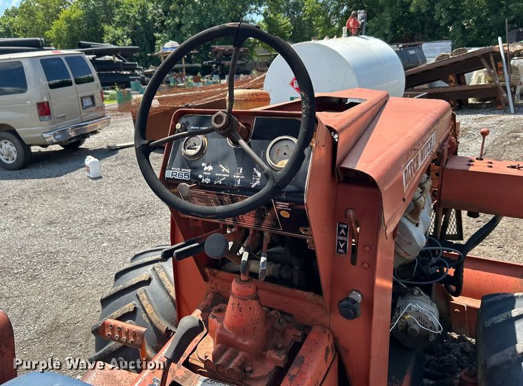 image for item DO6571 Ditch Witch R65 trencher