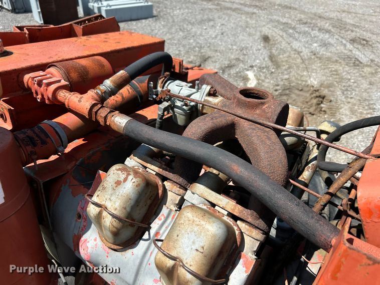 image for item DO6571 Ditch Witch R65 trencher