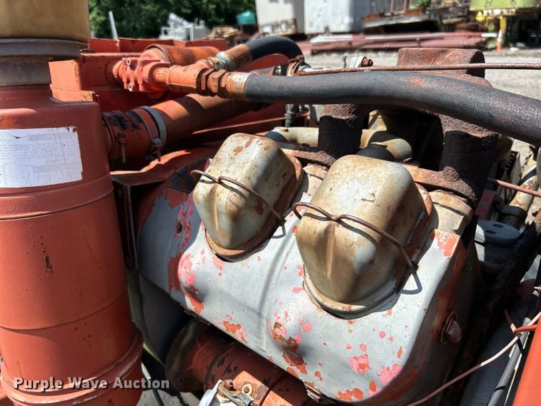 image for item DO6571 Ditch Witch R65 trencher