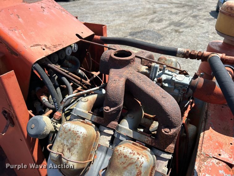 image for item DO6571 Ditch Witch R65 trencher