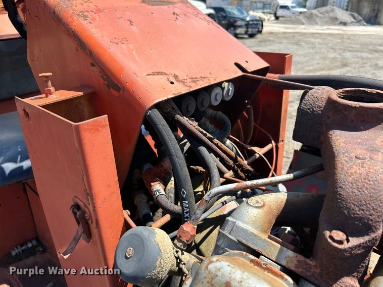 image for item DO6571 Ditch Witch R65 trencher