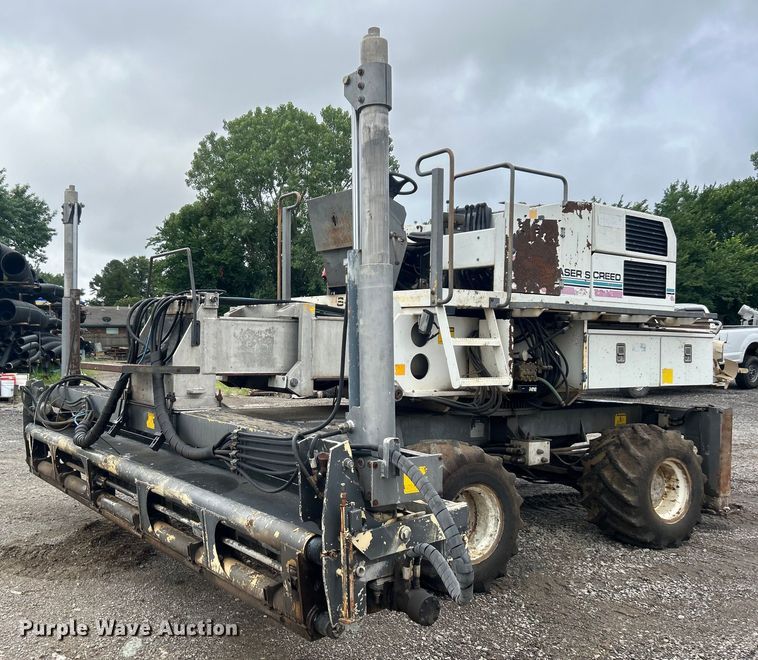 image for item DO6572 Somero S-240 laser screed