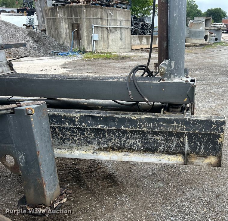 image for item DO6572 Somero S-240 laser screed