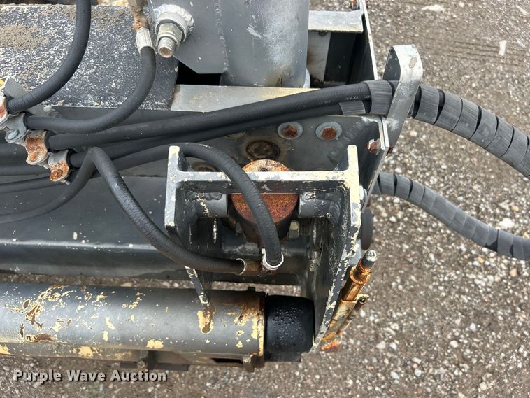 image for item DO6572 Somero S-240 laser screed