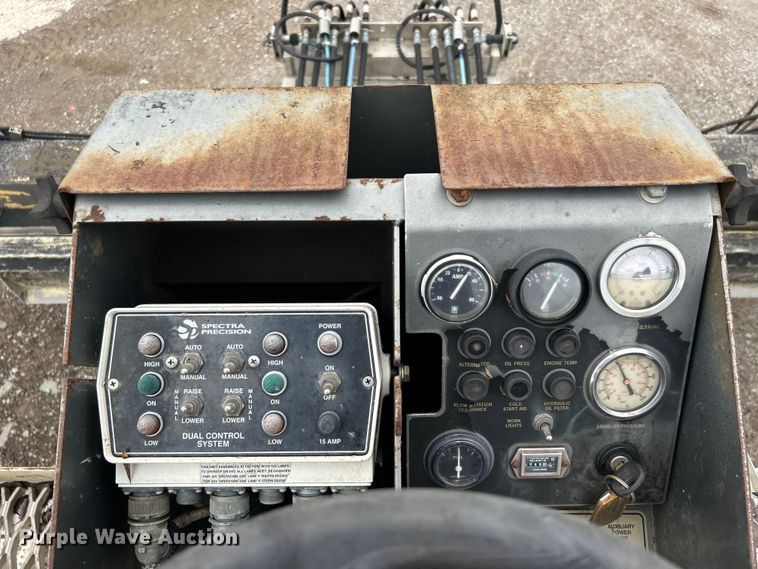 image for item DO6572 Somero S-240 laser screed