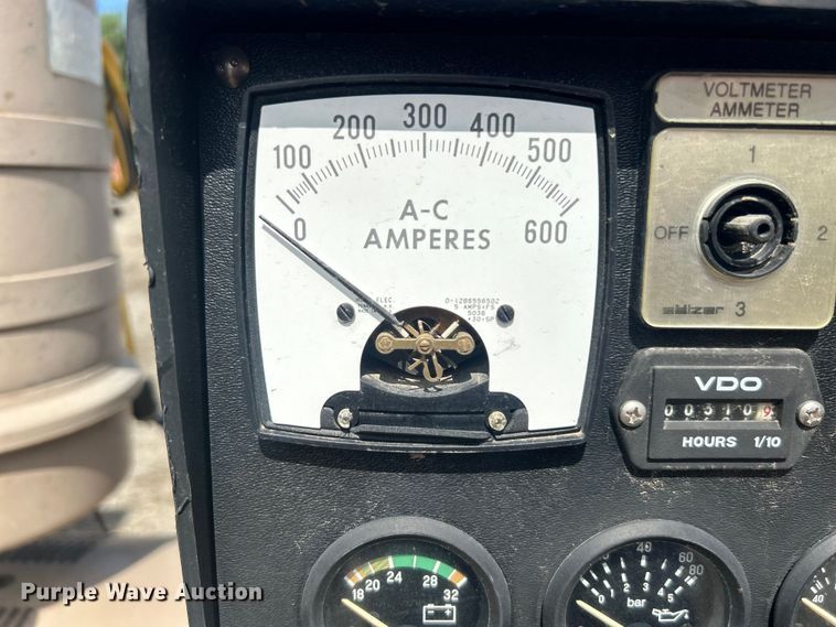 image for item DO6576 Allis Chalmers 8GKB generator