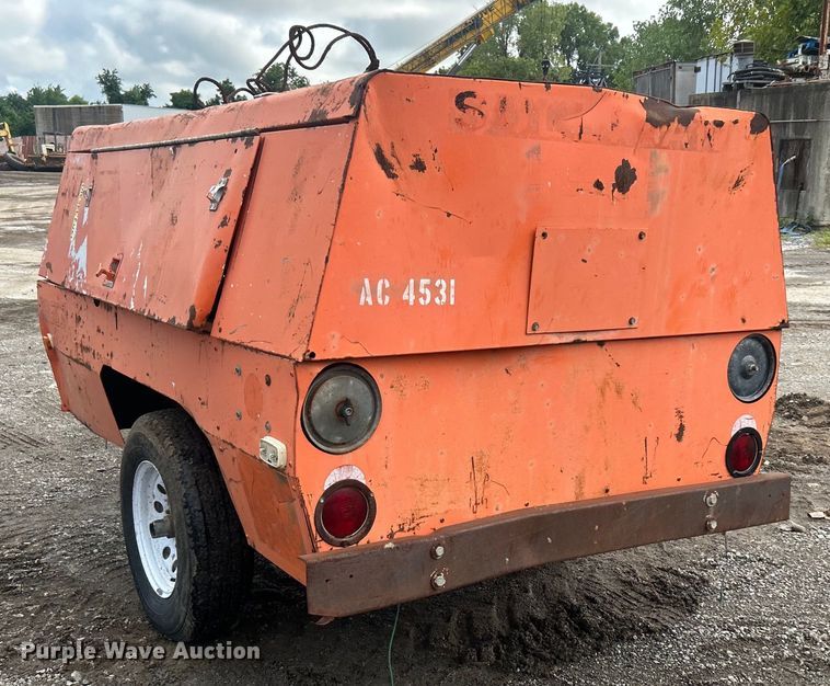 image for item DO6580 Sullivan Industries D185Q5 air compressor