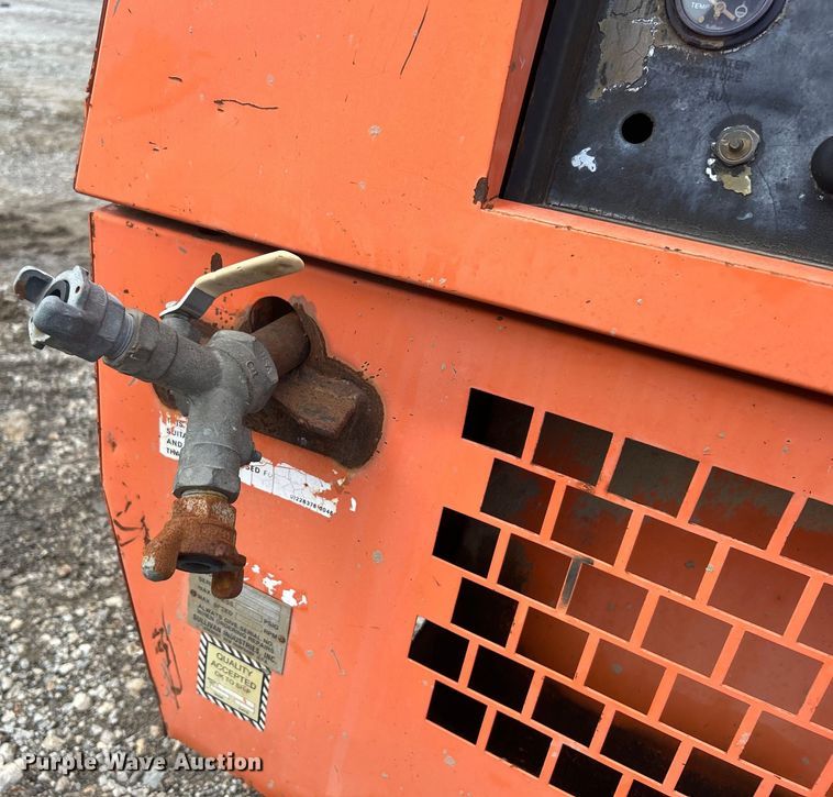 image for item DO6580 Sullivan Industries D185Q5 air compressor