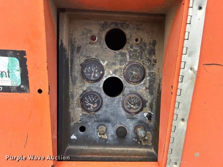 image for item DO6580 Sullivan Industries D185Q5 air compressor