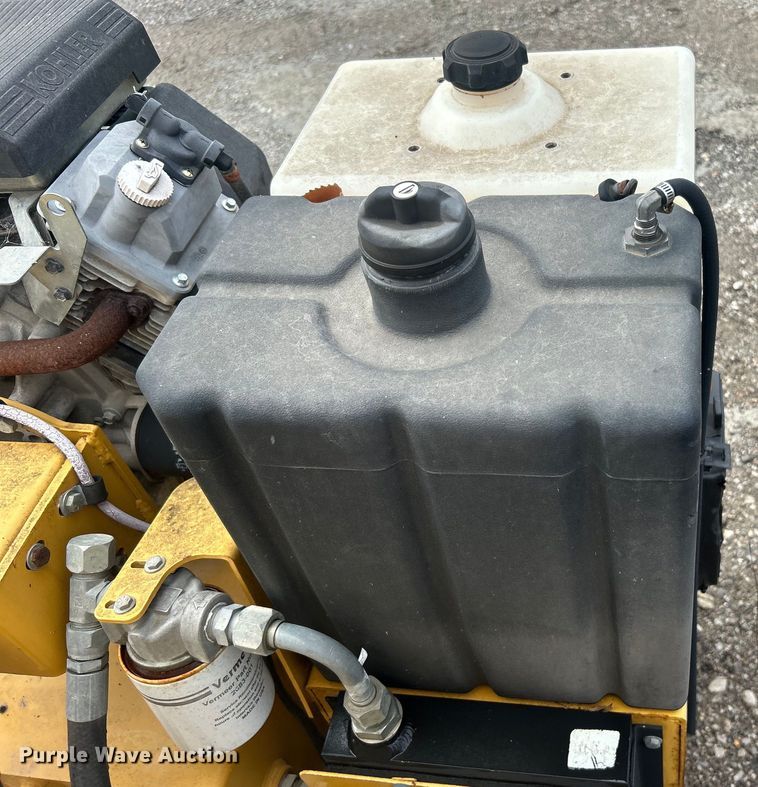 image for item DO6582 2008 Vermeer ST500HP fluid mixing system