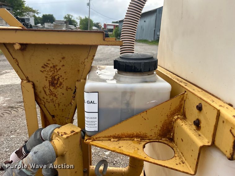 image for item DO6582 2008 Vermeer ST500HP fluid mixing system