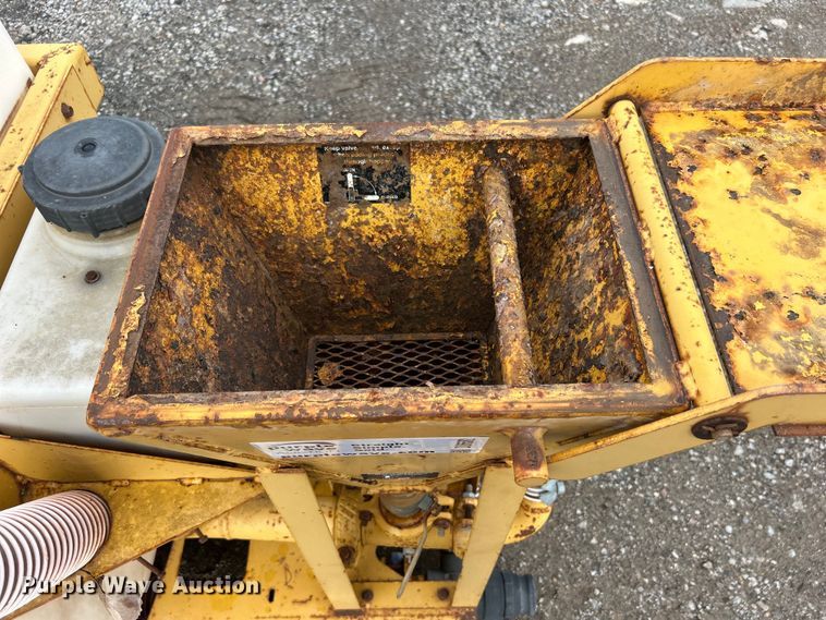 image for item DO6582 2008 Vermeer ST500HP fluid mixing system