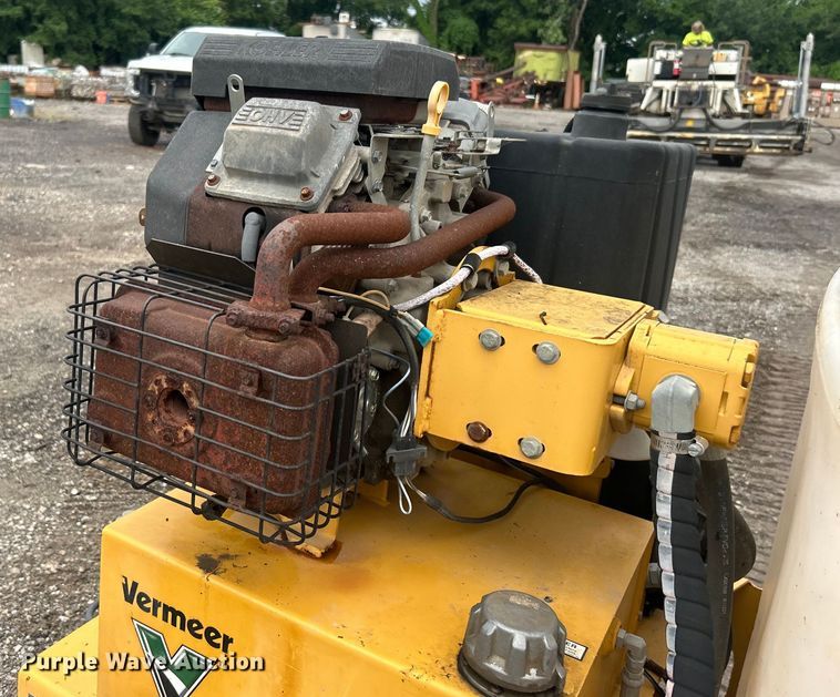 image for item DO6582 2008 Vermeer ST500HP fluid mixing system