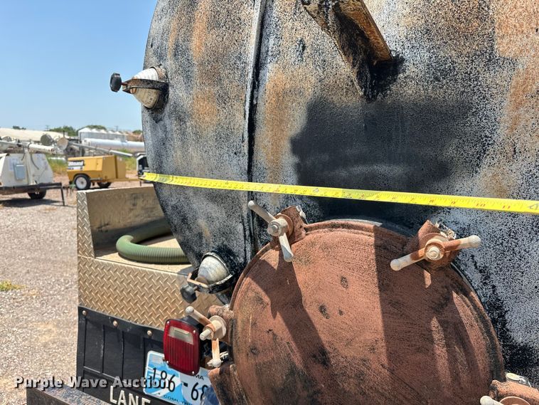 image for item DO6997 2007 Ford  F750 Super Duty vacuum truck