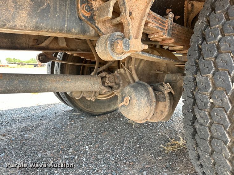 image for item DO6997 2007 Ford  F750 Super Duty vacuum truck