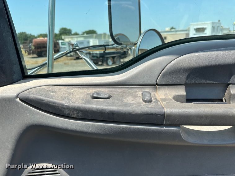 image for item DO6997 2007 Ford  F750 Super Duty vacuum truck