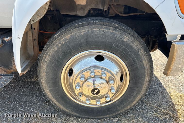 image for item DO6997 2007 Ford  F750 Super Duty vacuum truck