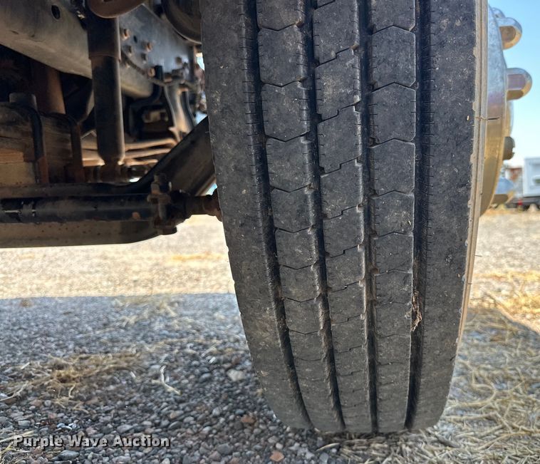 image for item DO6997 2007 Ford  F750 Super Duty vacuum truck