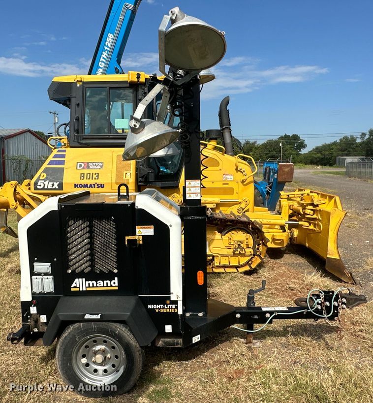 image for item DO6999 2018 Allmand  Night-Light V-Series NLV  light plant